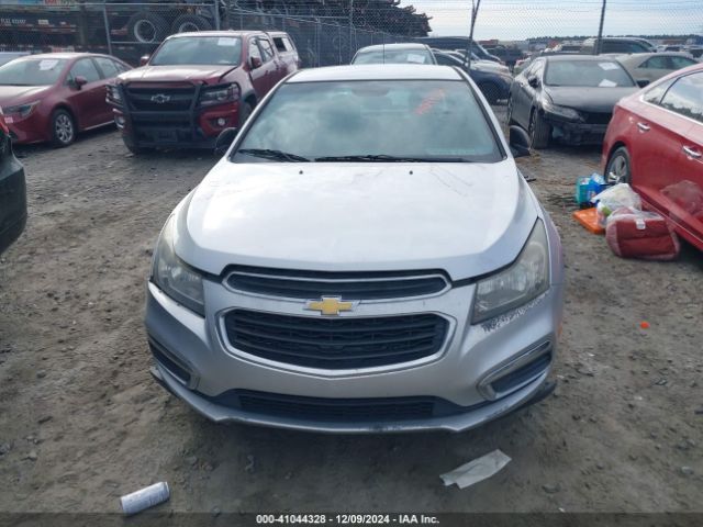 1G1PA5SH3F7153914 Chevrolet Cruze Ls Auto