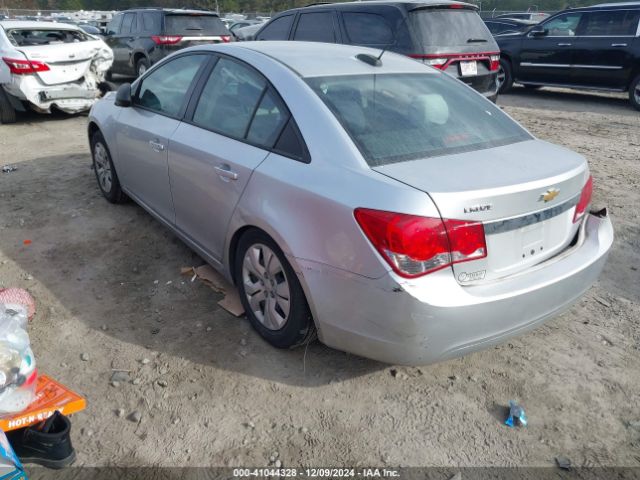 1G1PA5SH3F7153914 Chevrolet Cruze Ls Auto