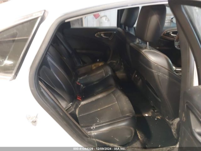 1C3CCCEG7FN601806 Chrysler 200 C