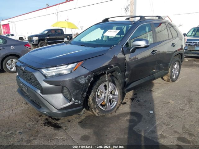 2T3P1RFV0NC322211 Toyota Rav4 Xle