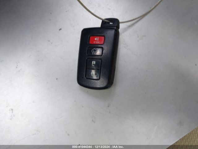 JTMWFREV7JD114489 Toyota Rav4 Adventure/xle