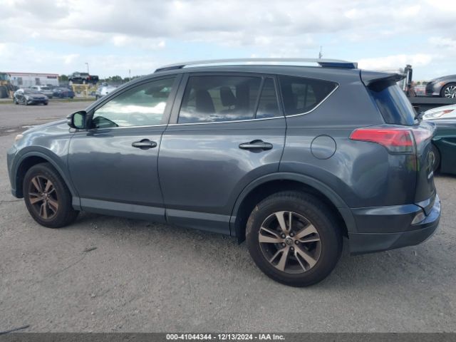 JTMWFREV7JD114489 Toyota Rav4 Adventure/xle