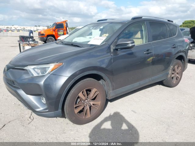 JTMWFREV7JD114489 Toyota Rav4 Adventure/xle