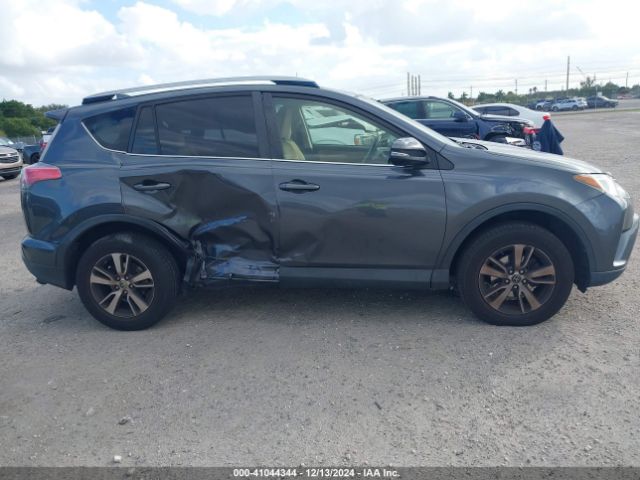 JTMWFREV7JD114489 Toyota Rav4 Adventure/xle