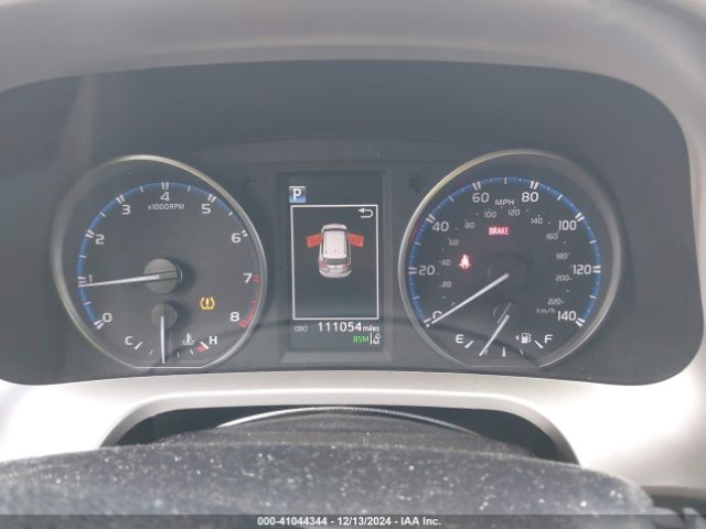 JTMWFREV7JD114489 Toyota Rav4 Adventure/xle