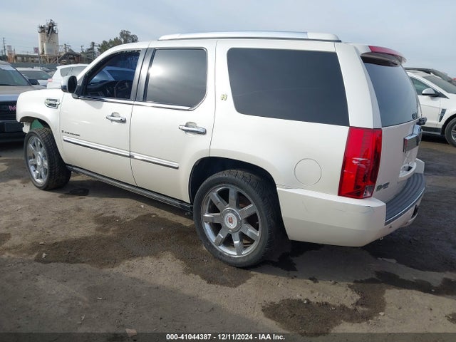 2009 CADILLAC ESCALADE HYBRID 1GYFK43529R126799 Photo 2