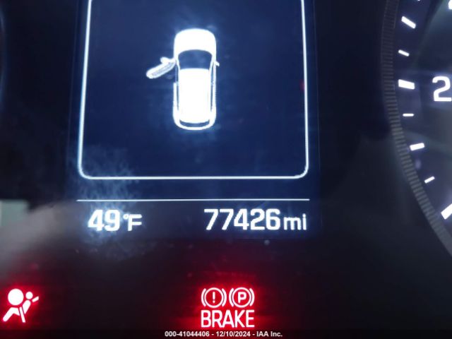 KM8J3CA4XHU555066 Hyundai TUCSON SE