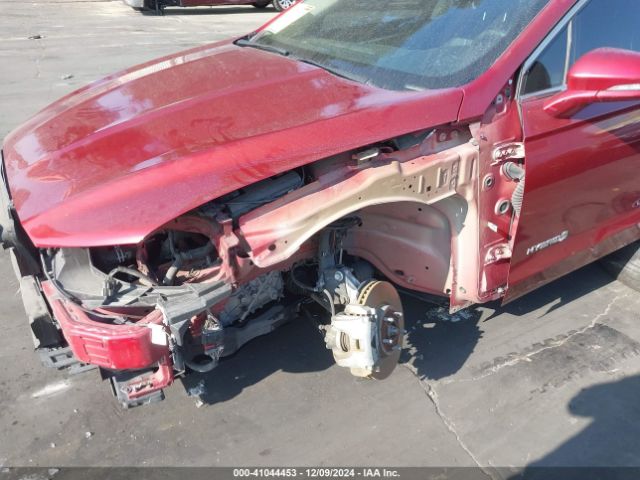 3FA6P0RU4HR279675 Ford Fusion Hybrid Titanium
