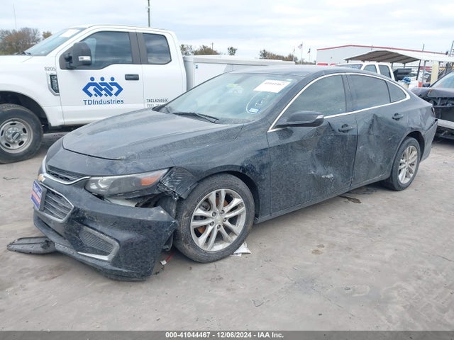 Chevrolet MALIBU LT 2018 1G1ZD5ST4JF161295 Image 2