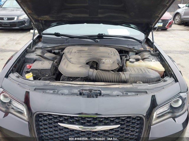 2C3CCAGGXKH566439 Chrysler 300 300s Awd
