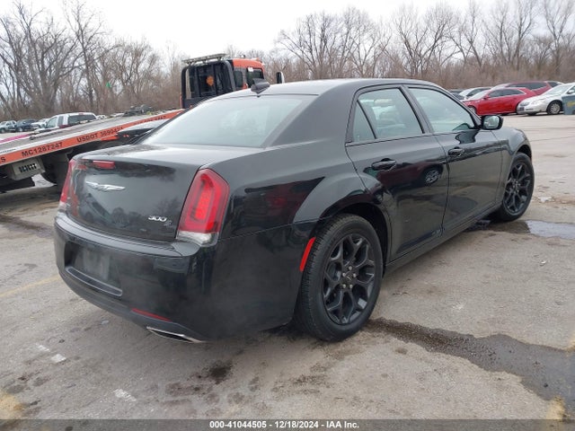 2C3CCAGGXKH566439 Chrysler 300 300s Awd