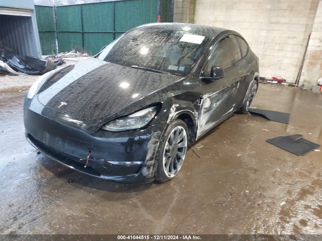 2022 TESLA MODEL Y 7SAYGDEE8NF534630 Photo 1