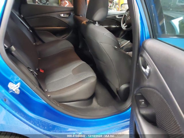 1C3CDFAA2GD585005 Dodge DART SE