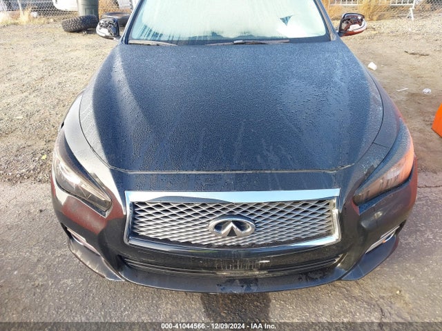 JN1CV7AP9HM640900 Infiniti Q50 2.0t Premium