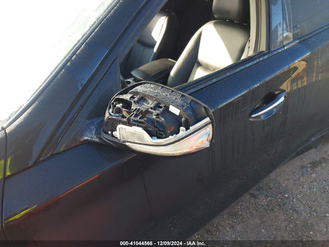 JN1CV7AP9HM640900 Infiniti Q50 2.0t Premium