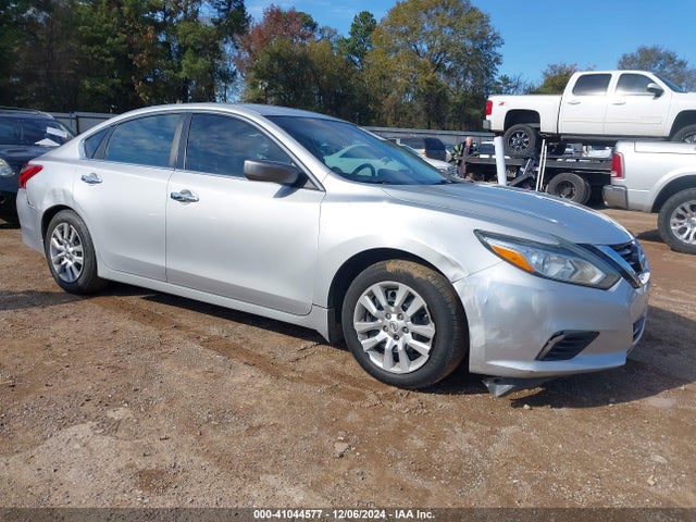 Nissan Altima 2.5 S 2017 1N4AL3AP1HC256253 Image 1