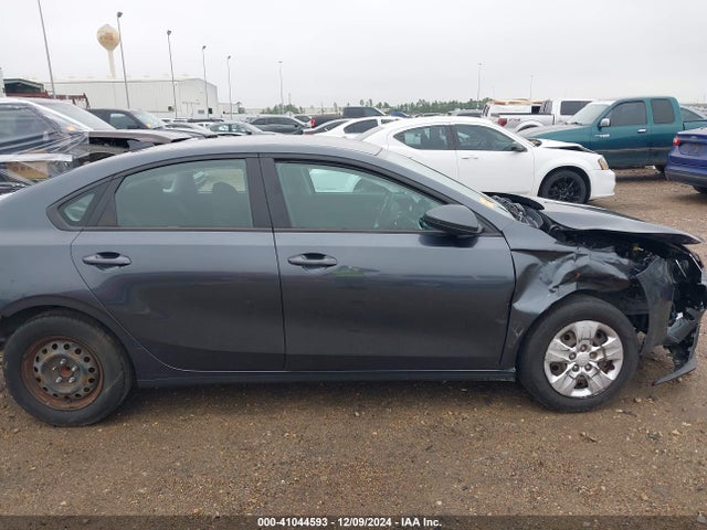 KIA Forte Lxs 2021 3KPF24AD9ME273545 Image 14