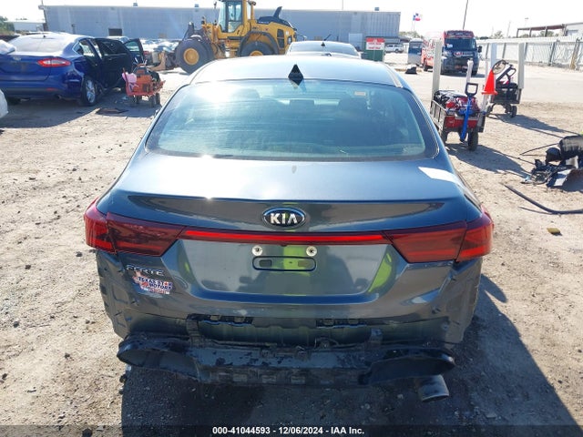 KIA Forte Lxs 2021 3KPF24AD9ME273545 Image 17