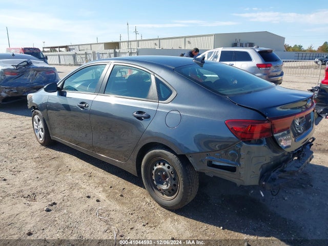 KIA Forte Lxs 2021 3KPF24AD9ME273545 Image 3