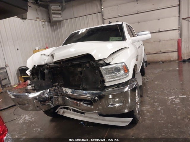 3C6UR5FL0HG725800 RAM 2500 Laramie  4x4 6'4 Box