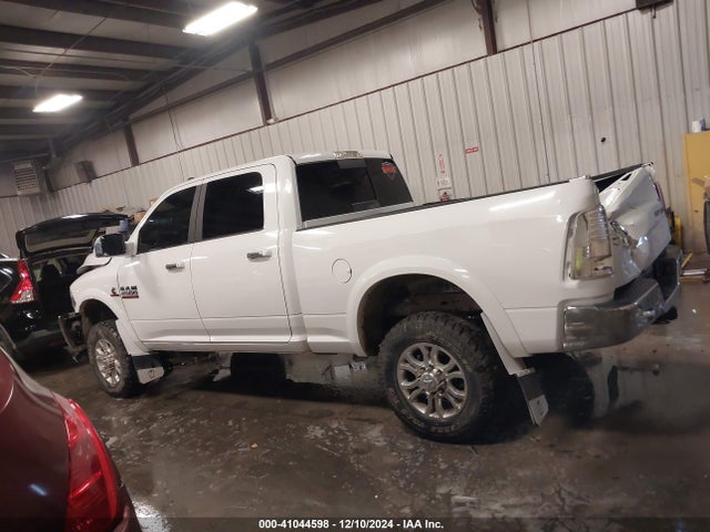 3C6UR5FL0HG725800 RAM 2500 Laramie  4x4 6'4 Box