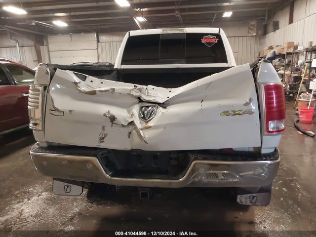 3C6UR5FL0HG725800 RAM 2500 Laramie  4x4 6'4 Box