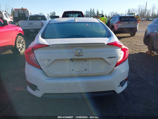 Honda Civic Touring 2017 2HGFC1F96HH652241 Image 16