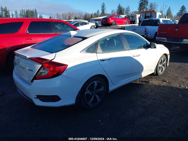 Honda Civic Touring 2017 2HGFC1F96HH652241 Image 4