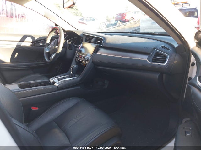Honda Civic Touring 2017 2HGFC1F96HH652241 Image 5