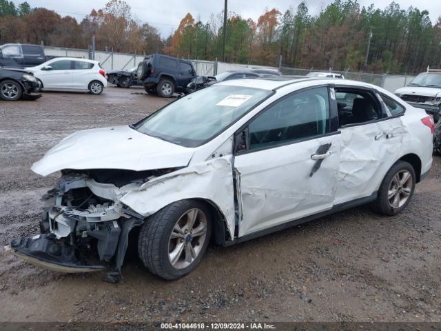1FADP3F29EL163524 Ford FOCUS SE