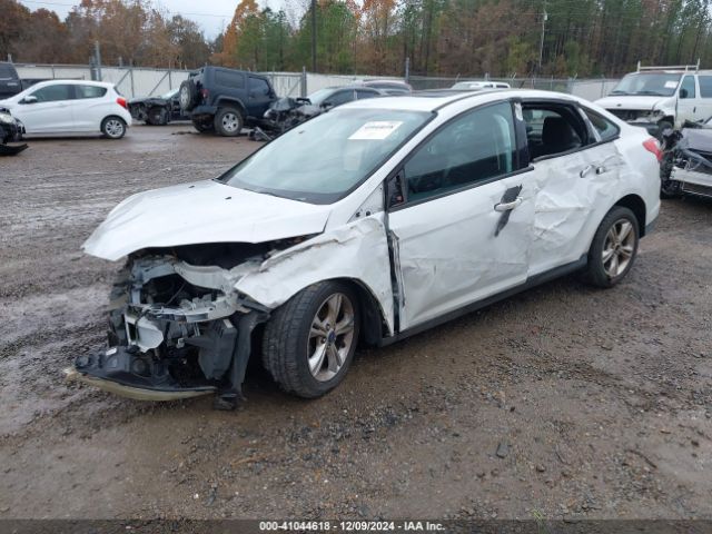 1FADP3F29EL163524 Ford FOCUS SE
