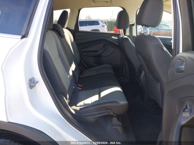 1FMCU0GX4GUB81803 Ford ESCAPE SE