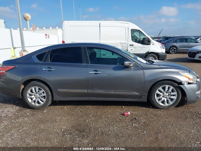 Nissan Altima 2.5 S 2015 1N4AL3AP1FC121481 Image 14