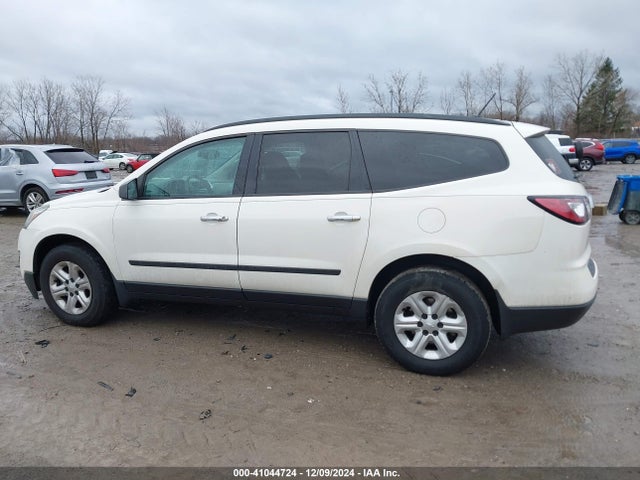 Chevrolet Traverse Ls 2014 1GNKRFKD8EJ350843 Image 14