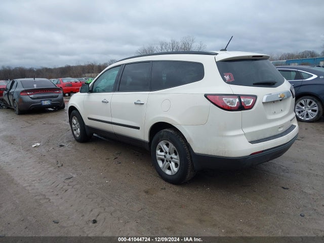 Chevrolet Traverse Ls 2014 1GNKRFKD8EJ350843 Image 3