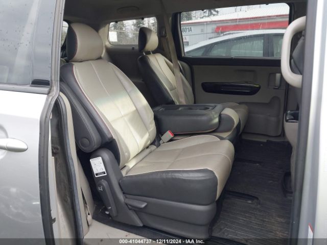 KNDMC5C11G6162320 KIA SEDONA EX