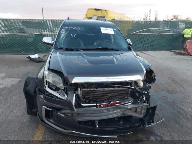 2GKFLUE31G6180235 GMC Terrain Slt