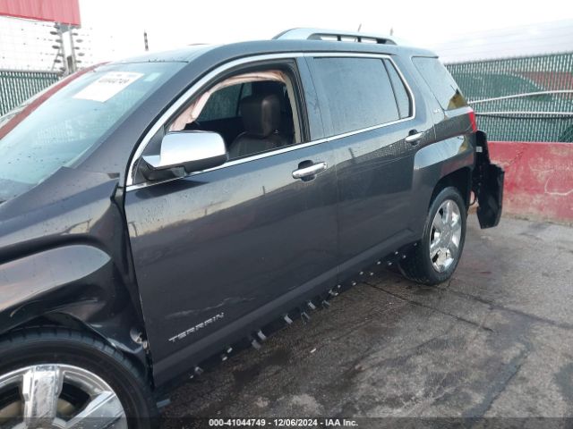 2GKFLUE31G6180235 GMC Terrain Slt