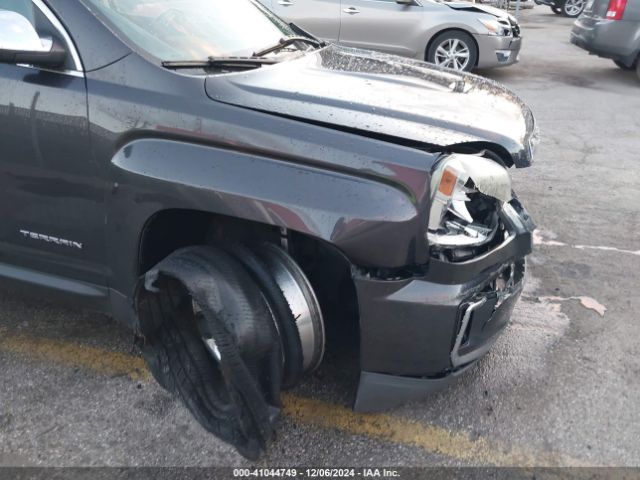2GKFLUE31G6180235 GMC Terrain Slt