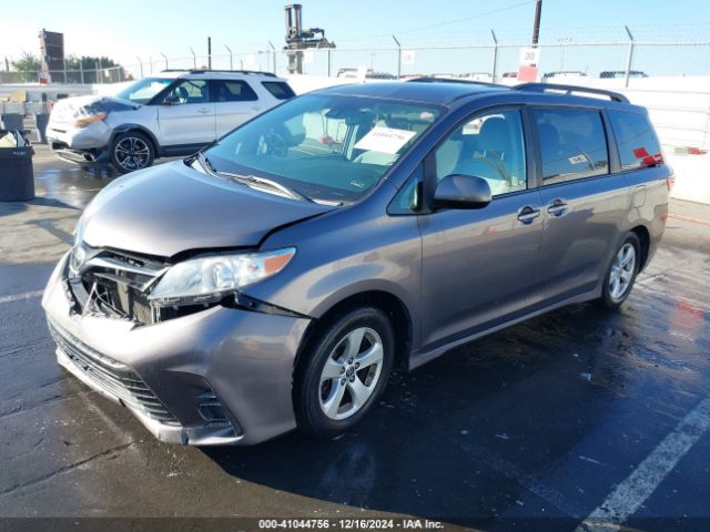 5TDKZ3DC4LS065536 Toyota SIENNA LE