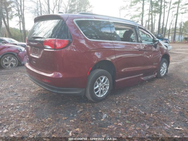 2C4RC1DG1MR556020 Chrysler Voyager Lxi