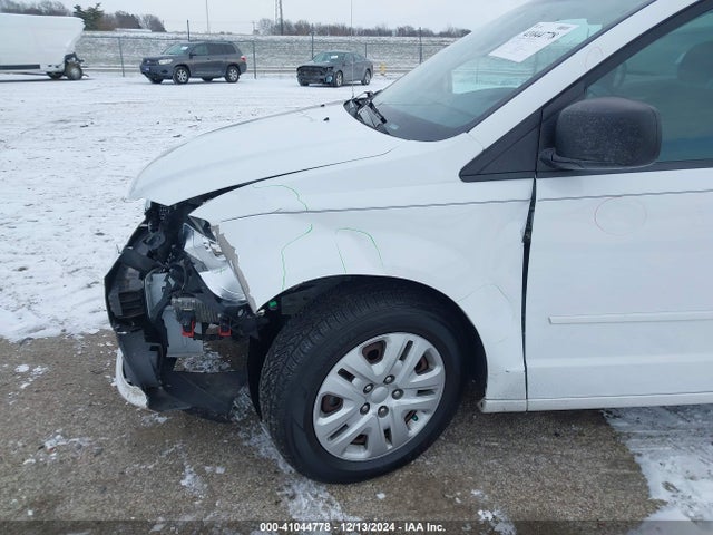 Продаж на аукціоні авто 2015 Dodge Grand Caravan Se, vin: 2C4RDGBG7FR650201, номер лоту: 41044778