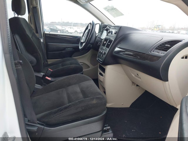 Продаж на аукціоні авто 2015 Dodge Grand Caravan Se, vin: 2C4RDGBG7FR650201, номер лоту: 41044778
