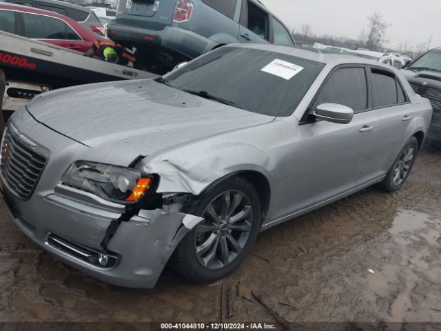 2C3CCAGG9EH374465 Chrysler 300 300s