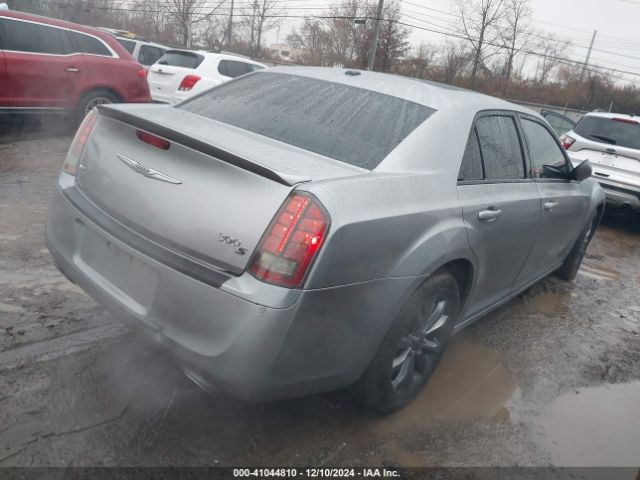 2C3CCAGG9EH374465 Chrysler 300 300s