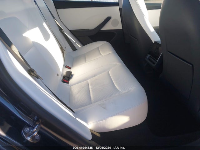 2024 TESLA MODEL 3 5YJ3E1EB3RF760453 Photo 7