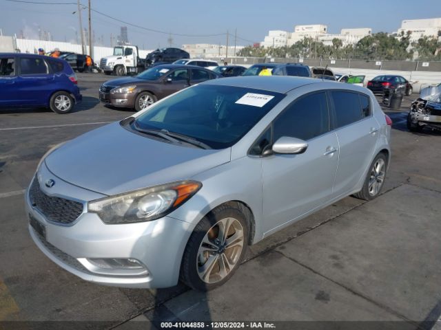 KNAFX5A86G5522780 KIA FORTE EX