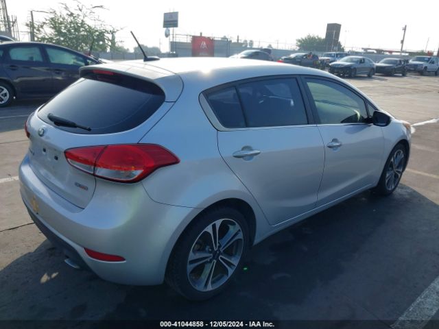 KNAFX5A86G5522780 KIA FORTE EX