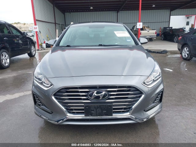 Hyundai Sonata Limited 2018 5NPE34AF9JH628134 Image 13