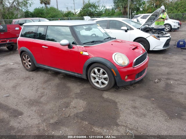 2010 MINI COOPER S CLUBMAN WMWMM3C58ATP75951 Photo 0